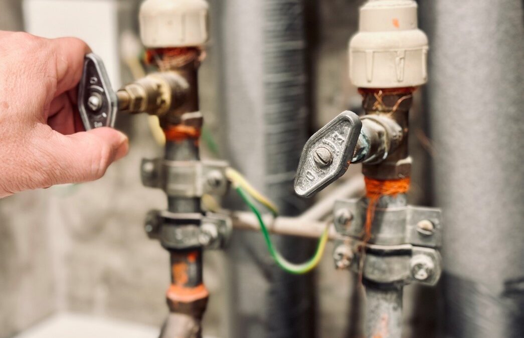 Shutting Off Your Water Supply During a Plumbing Emergency